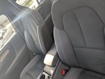 Photo 24 du bon plan VOLVO XC40 B3 163ch Ultimate DCT 7 occasion à 35390 €