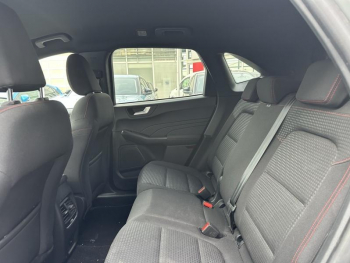 Photo 15 du bon plan FORD Kuga 2.5 Duratec 190ch FHEV E85 ST-Line BVA occasion à 26990 €