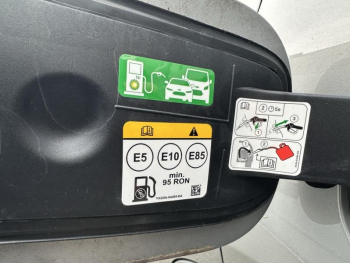 Photo 16 du bon plan FORD Kuga 2.5 Duratec 190ch FHEV E85 ST-Line BVA occasion à 26990 €