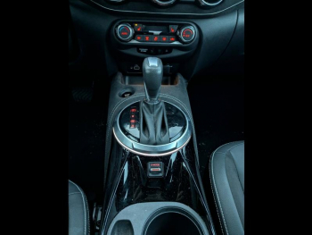 Photo 12 du bon plan NISSAN Juke 1.6 Hybrid 143ch N-Design 2023.5 occasion à 24990 €
