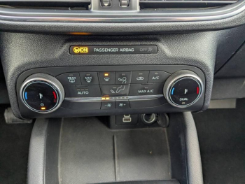 Photo 19 du bon plan FORD Kuga 2.5 Duratec 225ch PHEV Titanium BVA occasion à 24990 €