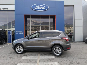 Photo 4 du bon plan FORD Kuga 1.5 EcoBoost 120ch Stop&Start Titanium 4x2 occasion à 14500 €