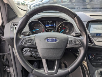 Photo 10 du bon plan FORD Kuga 1.5 EcoBoost 120ch Stop&Start Titanium 4x2 occasion à 14500 €