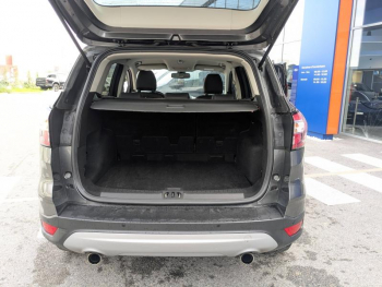 Photo 18 du bon plan FORD Kuga 1.5 EcoBoost 120ch Stop&Start Titanium 4x2 occasion à 14500 €