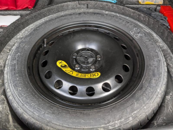 Photo 19 du bon plan FORD Kuga 1.5 EcoBoost 120ch Stop&Start Titanium 4x2 occasion à 14500 €