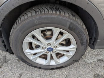 Photo 22 du bon plan FORD Kuga 1.5 EcoBoost 120ch Stop&Start Titanium 4x2 occasion à 14500 €