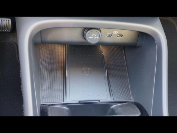 Photo 25 du bon plan VOLVO XC40 B3 163ch Plus DCT 7 occasion à 43900 €