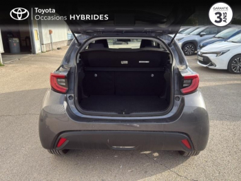 Photo 10 du bon plan TOYOTA Yaris 116h Design 5p MC24 occasion à 19980 €