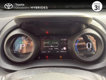 Photo 14 du bon plan TOYOTA Yaris 116h Design 5p MC24 occasion à 19980 €