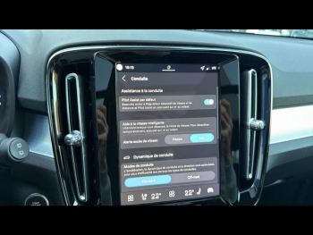 Photo 24 du bon plan VOLVO XC40 B4 197ch Ultra DCT 7 occasion à 48900 €