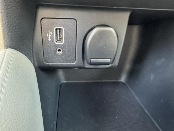 Photo 27 du bon plan NISSAN Micra 1.0 IG-T 92ch Made in France 2021.5 occasion à 13990 €