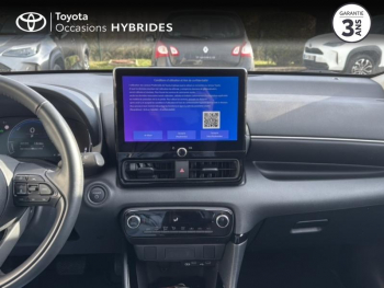 Photo 15 du bon plan TOYOTA Yaris 116h Design 5p MC24 occasion à 21980 €