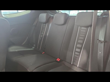 Photo 21 du bon plan RENAULT Megane Coupe 1.5 dCi 110ch energy FAP Intens ecoÂ² occasion à 5990 €