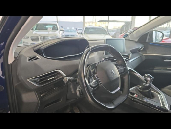Photo 5 du bon plan PEUGEOT 3008 1.2 PureTech 130ch Allure S&S occasion à 9380 €
