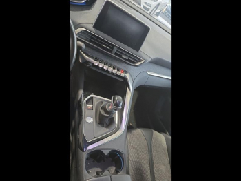 Photo 11 du bon plan PEUGEOT 3008 1.2 PureTech 130ch Allure S&S occasion à 9380 €