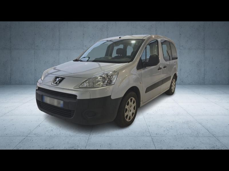 Bon plan PEUGEOT Partner Tepee 1.6 HDi92 FAP Family occasion à 7490 €