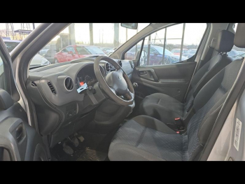 Photo 12 du bon plan PEUGEOT Partner Tepee 1.6 HDi92 FAP Family occasion à 7490 €