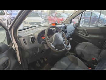 Photo 15 du bon plan PEUGEOT Partner Tepee 1.6 HDi92 FAP Family occasion à 7490 €