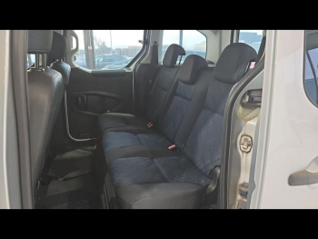 Photo 17 du bon plan PEUGEOT Partner Tepee 1.6 HDi92 FAP Family occasion à 7490 €