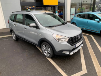 Photo 3 du bon plan DACIA Lodgy 1.3 TCe 130ch FAP Stepway 5 places E6D-Full occasion à 12490 €