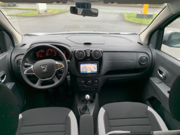 Photo 10 du bon plan DACIA Lodgy 1.3 TCe 130ch FAP Stepway 5 places E6D-Full occasion à 12490 €