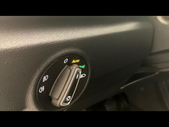 Photo 29 du bon plan VOLKSWAGEN T-Roc 1.5 TSI EVO 150ch Carat Euro6d-T occasion à 19900 €