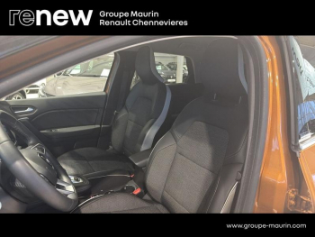 Photo 11 du bon plan RENAULT Captur 1.6 E-Tech hybride rechargeable 160ch Intens -21 occasion à 16990 €