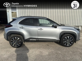 Photo 17 du bon plan TOYOTA Yaris Cross 116h Design AWD-i MY22 occasion à 22980 €