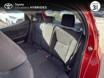 Photo 12 du bon plan TOYOTA Yaris 116h Dynamic 5p MC24 occasion à 20480 €