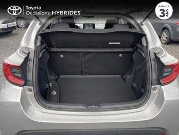 Photo 10 du bon plan TOYOTA Yaris 116h Design 5p MY22 occasion à 19290 €