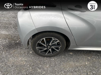 Photo 16 du bon plan TOYOTA Yaris 116h Design 5p MY22 occasion à 19290 €