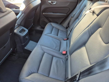 Photo 6 du bon plan VOLVO XC60 T6 Hybride Rechargeable 253 + 145ch Plus Style Dark Geartronic 8 AWD occasion à 52900 €