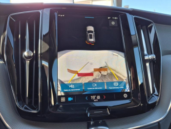 Photo 17 du bon plan VOLVO XC60 T6 Hybride Rechargeable 253 + 145ch Plus Style Dark Geartronic 8 AWD occasion à 52900 €