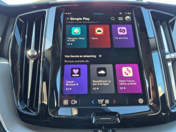 Photo 20 du bon plan VOLVO XC60 T6 Hybride Rechargeable 253 + 145ch Plus Style Dark Geartronic 8 AWD occasion à 52900 €