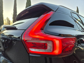 Photo 20 du bon plan VOLVO XC40 T4 Recharge 129 + 82ch Inscription Luxe DCT 7 occasion à 26990 €