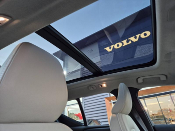 Photo 32 du bon plan VOLVO XC40 T4 Recharge 129 + 82ch Inscription Luxe DCT 7 occasion à 26990 €