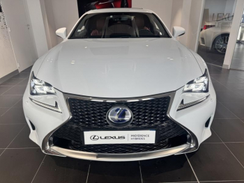 Photo 15 du bon plan LEXUS RC 300h F SPORT Executive occasion à 29990 €