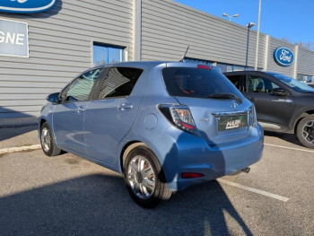 Photo 6 du bon plan TOYOTA Yaris HSD 100h Dynamic 5p occasion à 8990 €