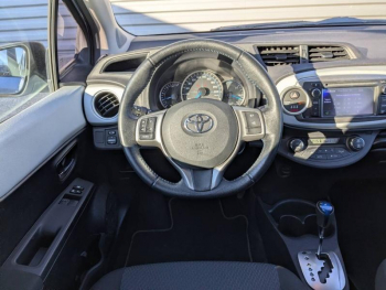 Photo 8 du bon plan TOYOTA Yaris HSD 100h Dynamic 5p occasion à 8990 €