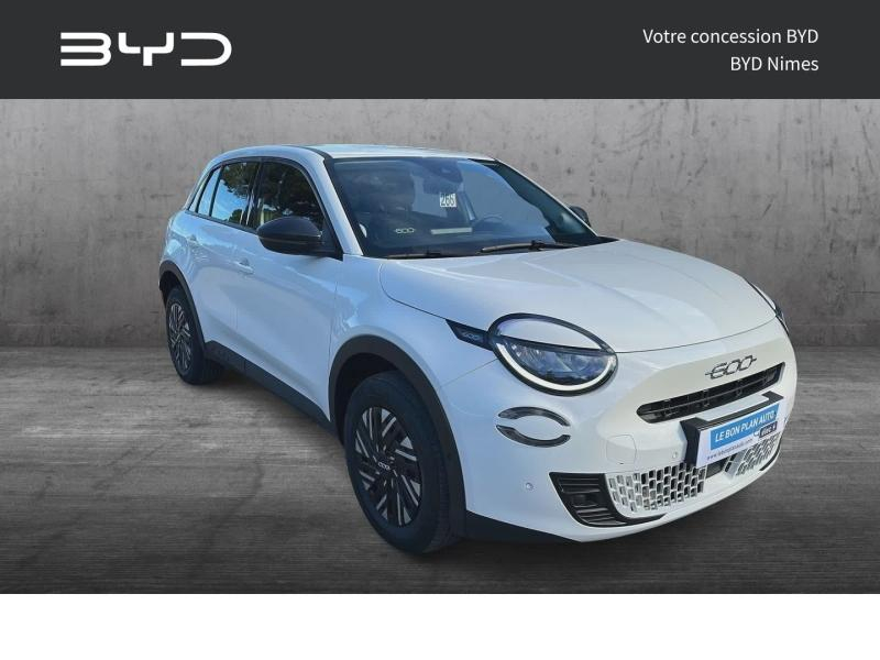 Bon plan FIAT 600 1.2 Hybrid 100ch DCT6 occasion à 18990 €