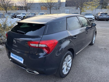 Photo 5 du bon plan CITROEN DS5 1.6 BlueHDi120 Be Chic S&S occasion à 7980 €