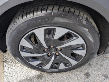 Photo 20 du bon plan FORD Puma 1.0 Flexifuel 125ch S&S mHEV Titanium occasion à 19400 €