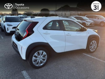 Photo 18 du bon plan TOYOTA Aygo X 1.0 VVT-i 72ch Dynamic occasion à 13280 €