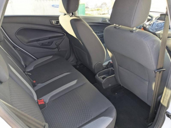 Photo 15 du bon plan FORD Fiesta 1.25 82ch Edition 5p occasion à 7490 €