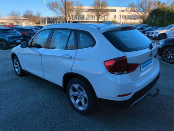 Photo 3 du bon plan BMW X1 sDrive18dA 143ch Lounge occasion à 12000 €