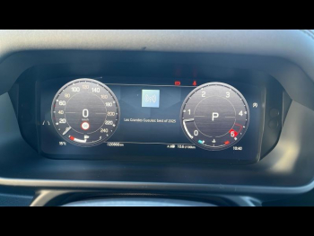 Photo 12 du bon plan LAND-ROVER Defender 90 3.0 D250 Hard Top X-Dynamic SE occasion à 69900 €