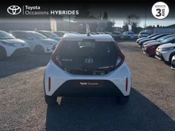 Photo 4 du bon plan TOYOTA Aygo X 1.0 VVT-i 72ch Dynamic S-CVT MY23 occasion à 14990 €