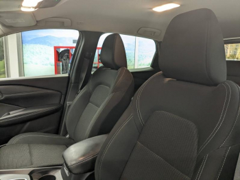 Photo 12 du bon plan NISSAN Qashqai e-POWER 190ch Business Edition 2022 occasion à 27490 €