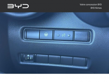 Photo 24 du bon plan NISSAN Juke 1.6 Hybrid 143ch Tekna 2023.5 occasion à 21990 €