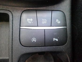 Photo 14 du bon plan FORD Fiesta 1.0 Flexifuel 95ch ST-Line 5p occasion à 17900 €